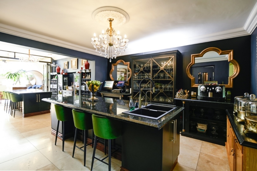 12 Bedroom Property for Sale in Florauna Gauteng