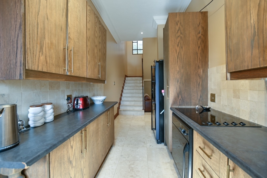 12 Bedroom Property for Sale in Florauna Gauteng