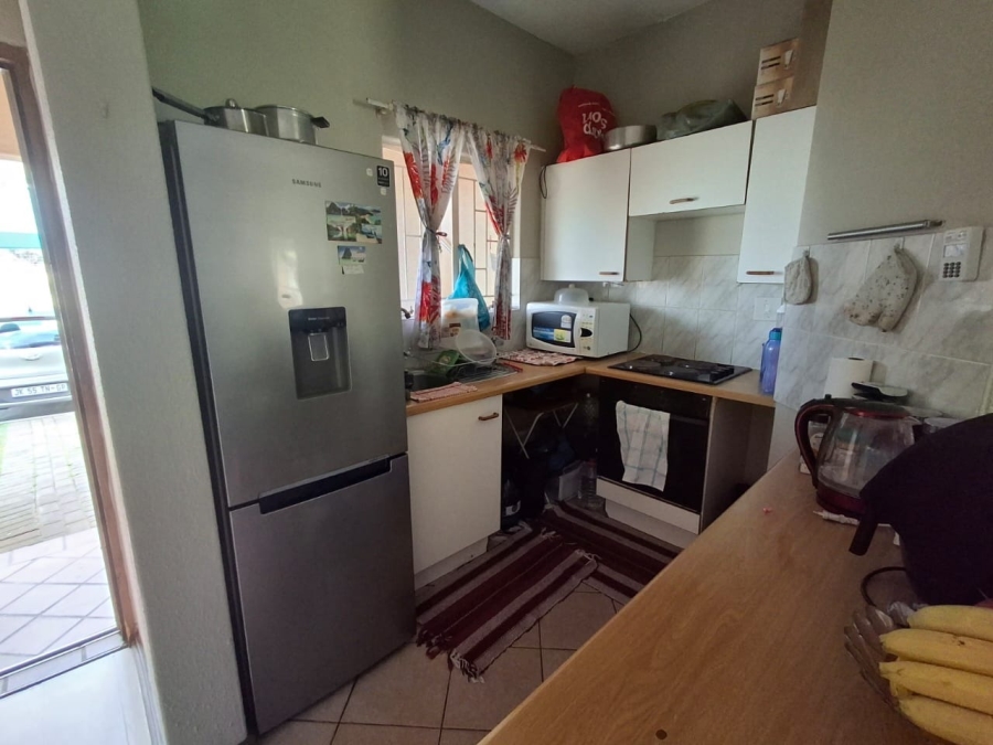 To Let 1 Bedroom Property for Rent in Parkdene Gauteng