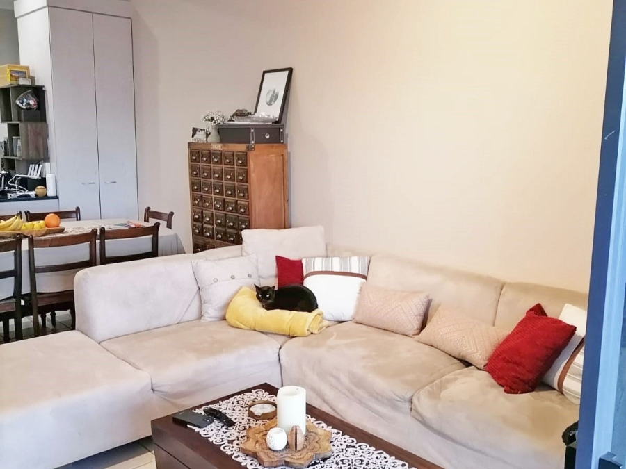 To Let 2 Bedroom Property for Rent in Bryanston Gauteng