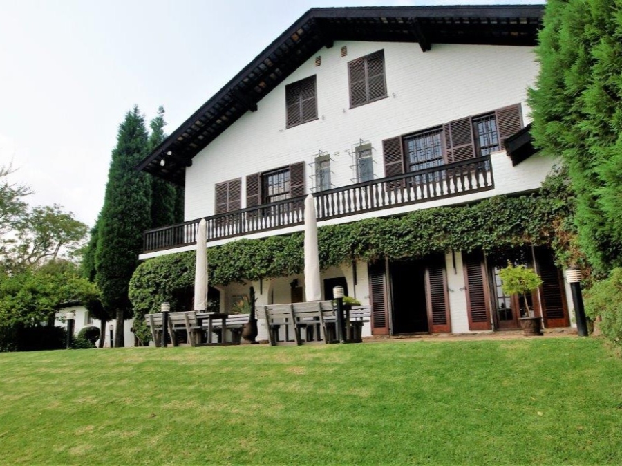 To Let 2 Bedroom Property for Rent in Bryanston Gauteng