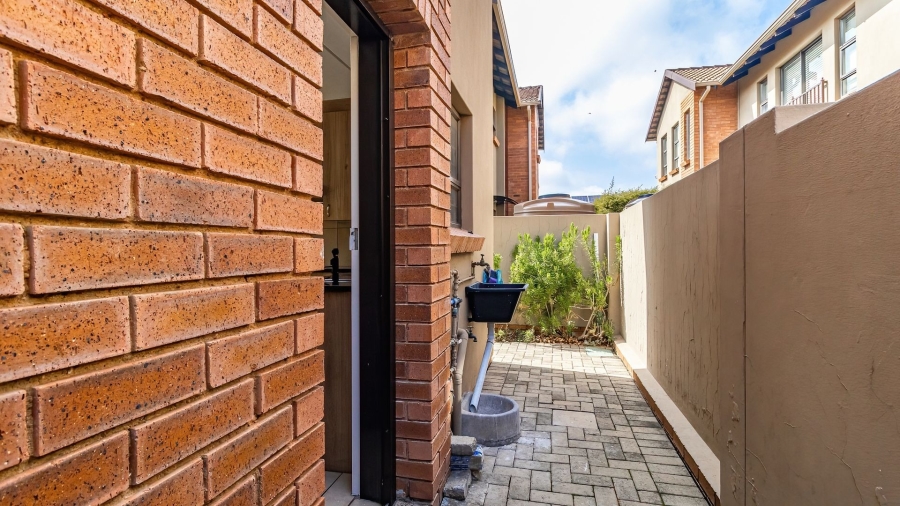 3 Bedroom Property for Sale in Rynfield Gauteng