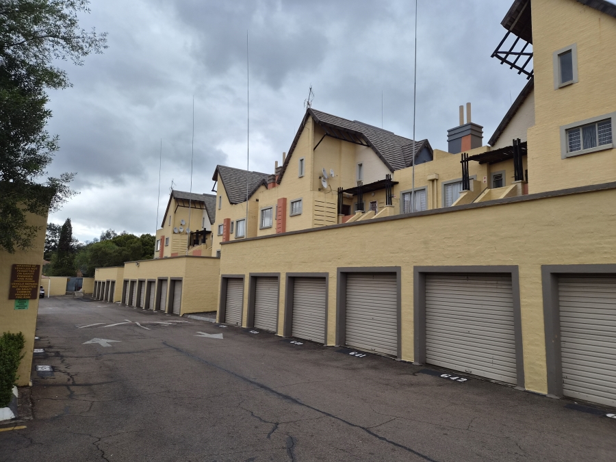 2 Bedroom Property for Sale in Clubview Gauteng