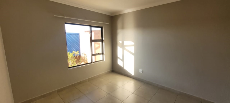 To Let 2 Bedroom Property for Rent in Six Fountains Residential Estate Gauteng