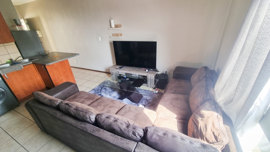 2 Bedroom Property for Sale in Noordwyk Gauteng