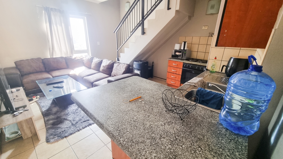 2 Bedroom Property for Sale in Noordwyk Gauteng
