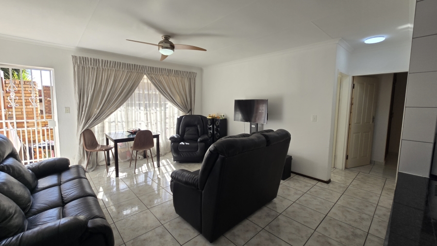 2 Bedroom Property for Sale in Croydon Gauteng