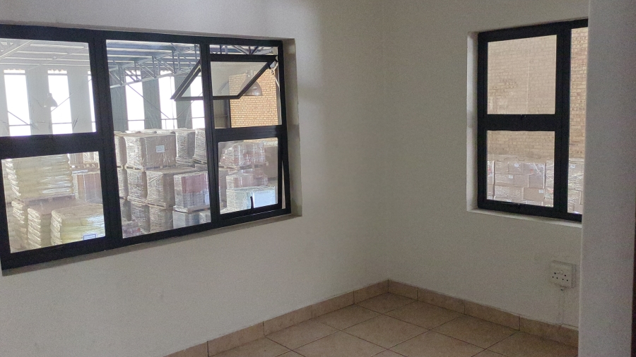 To Let Commercial Property for Rent in North Riding Gauteng