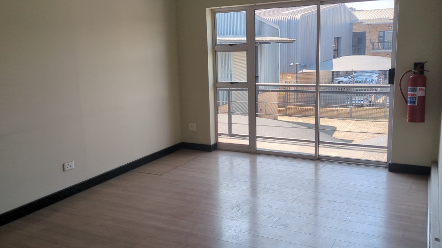 To Let Commercial Property for Rent in North Riding Gauteng