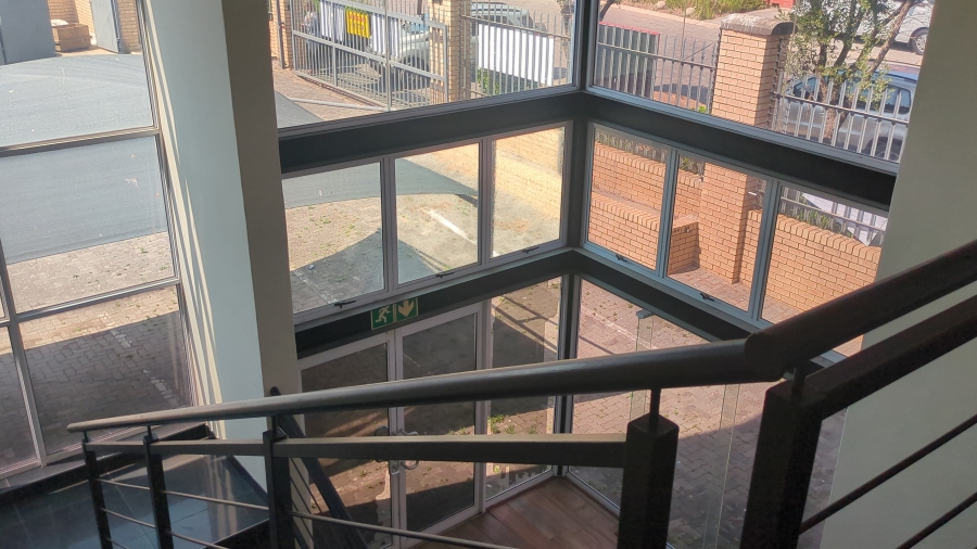 To Let Commercial Property for Rent in North Riding Gauteng
