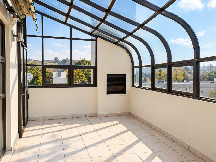 2 Bedroom Property for Sale in Woodmead Gauteng