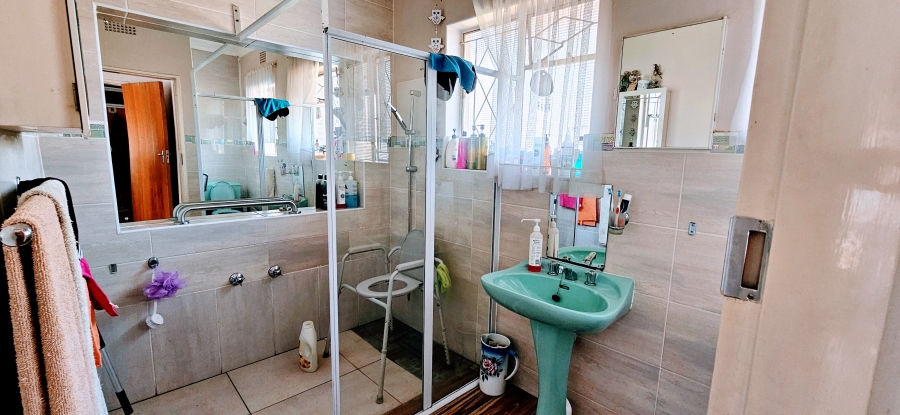 3 Bedroom Property for Sale in Risiville Gauteng