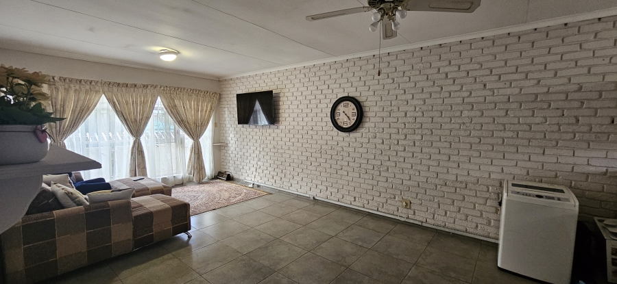 2 Bedroom Property for Sale in Vereeniging Gauteng