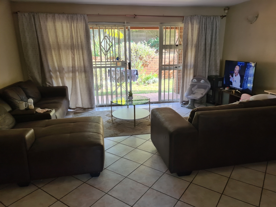 To Let 2 Bedroom Property for Rent in Northcliff Gauteng