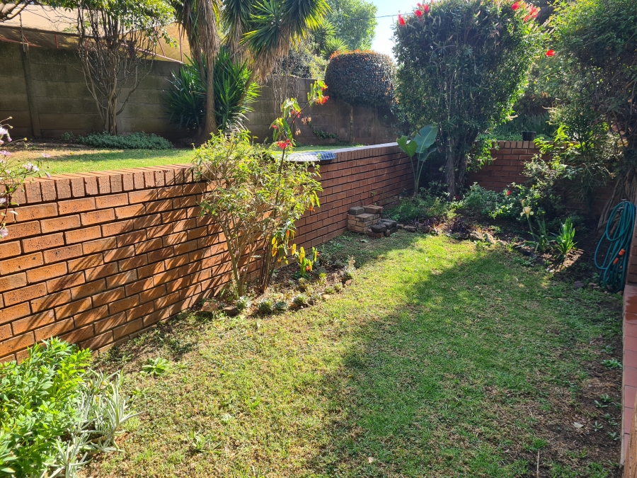 To Let 2 Bedroom Property for Rent in Northcliff Gauteng