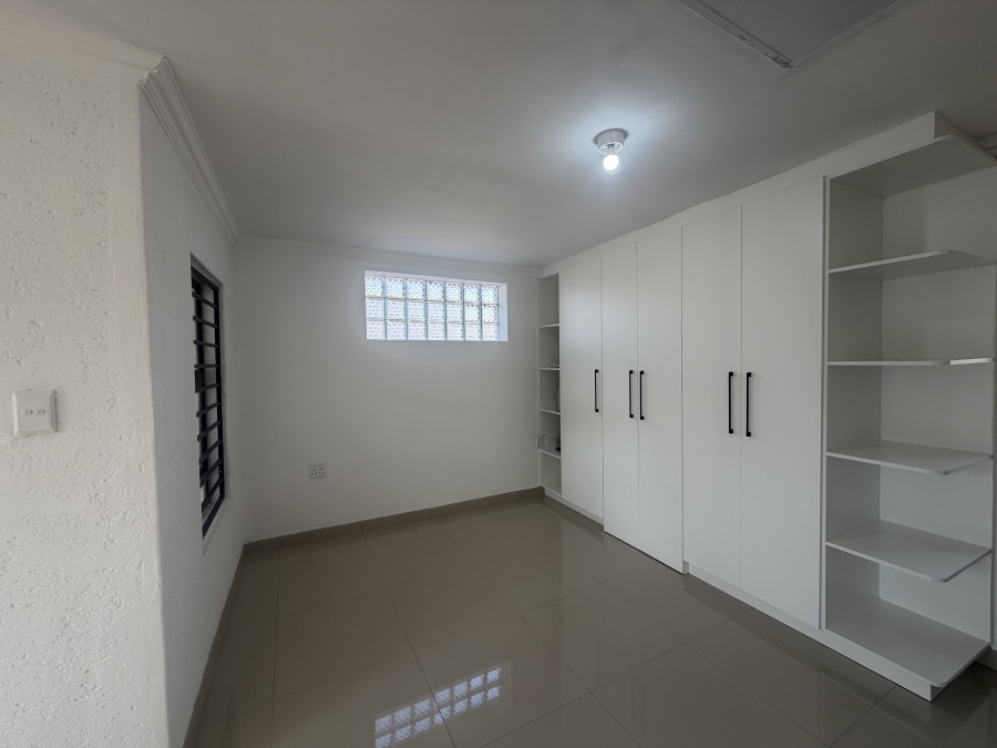To Let 1 Bedroom Property for Rent in Erasmia Gauteng