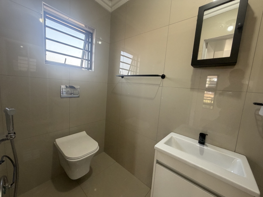 To Let 1 Bedroom Property for Rent in Erasmia Gauteng