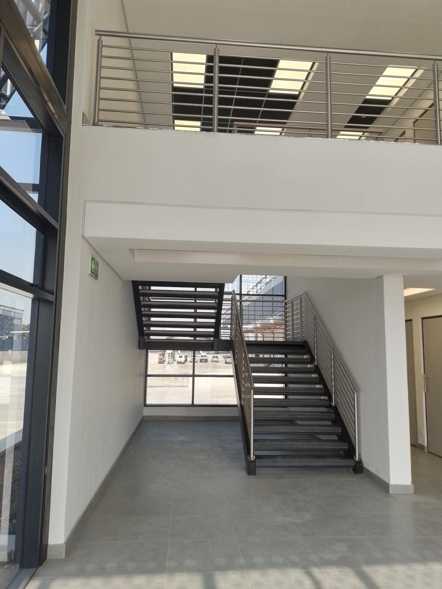 To Let Commercial Property for Rent in Longmeadow Gauteng