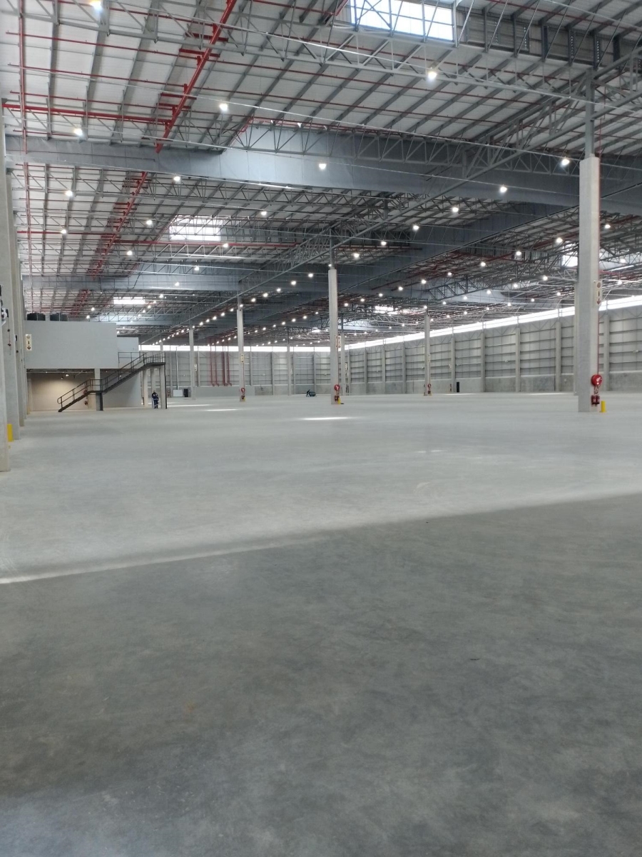 To Let Commercial Property for Rent in Longmeadow Gauteng