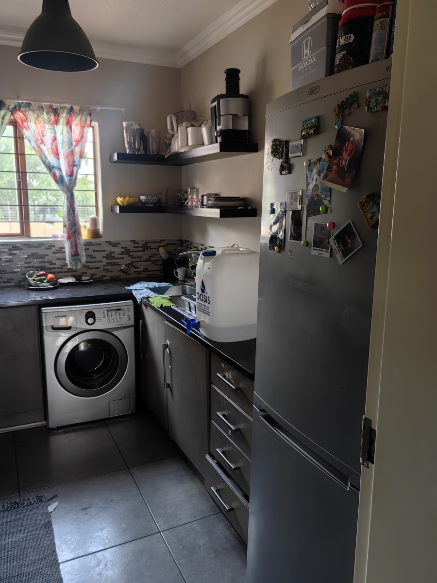 2 Bedroom Property for Sale in Khyber Rock Gauteng