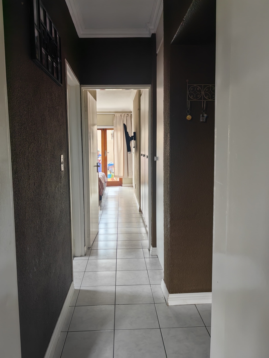 2 Bedroom Property for Sale in Khyber Rock Gauteng