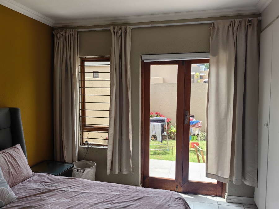 2 Bedroom Property for Sale in Khyber Rock Gauteng