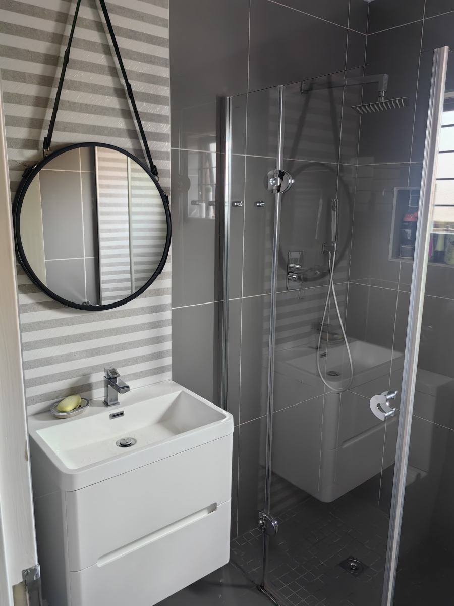2 Bedroom Property for Sale in Khyber Rock Gauteng
