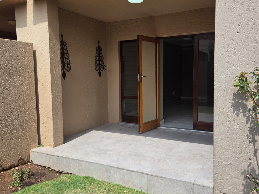 2 Bedroom Property for Sale in Khyber Rock Gauteng
