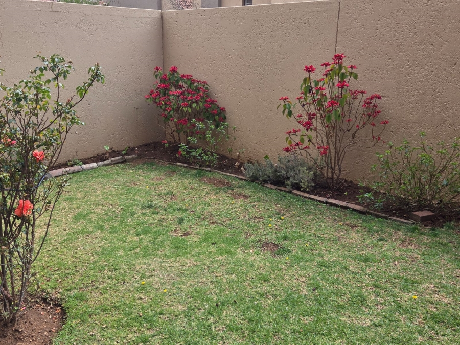 2 Bedroom Property for Sale in Khyber Rock Gauteng