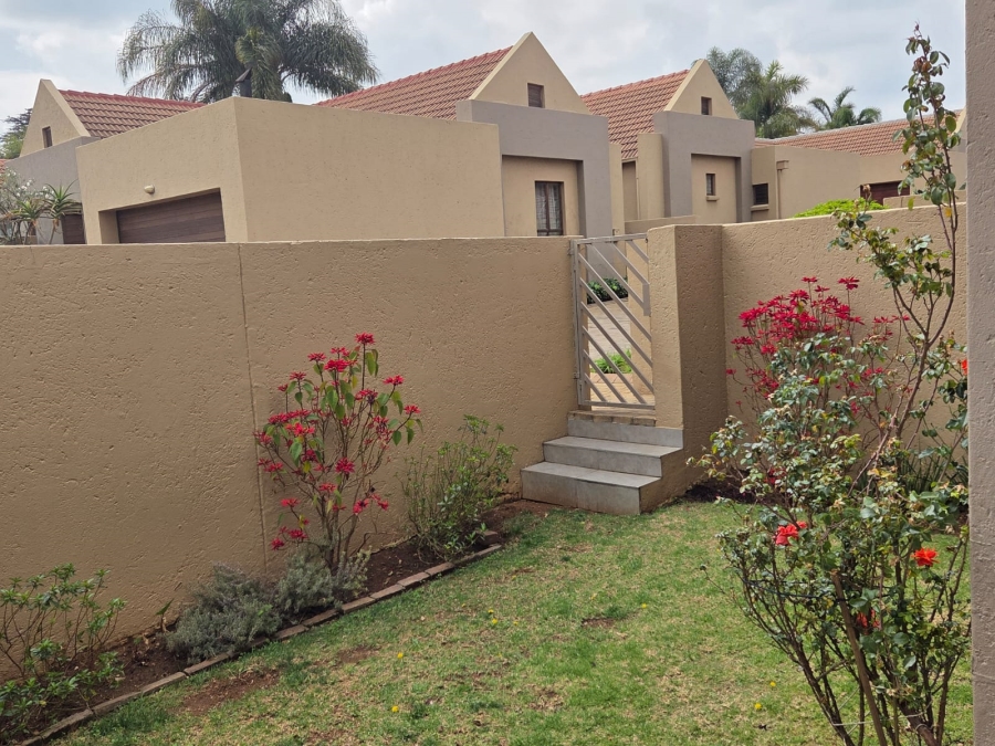2 Bedroom Property for Sale in Khyber Rock Gauteng