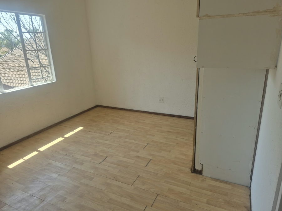 2 Bedroom Property for Sale in Eden Glen Gauteng