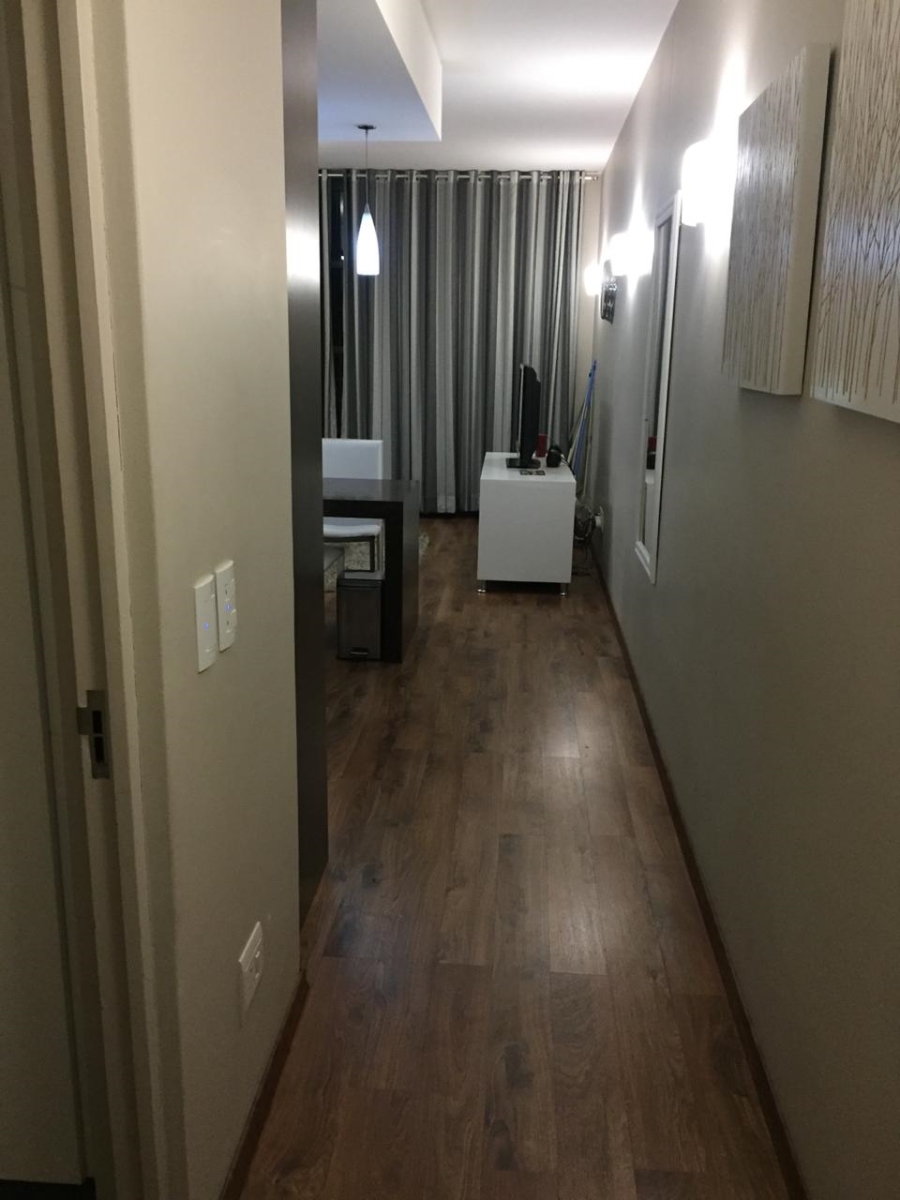 To Let 1 Bedroom Property for Rent in Houghton Estate Gauteng