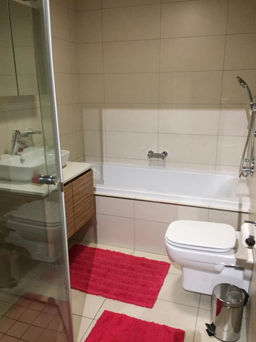 To Let 1 Bedroom Property for Rent in Houghton Estate Gauteng