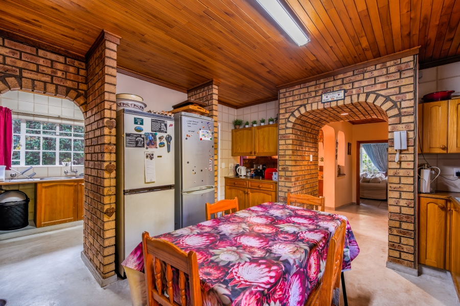 5 Bedroom Property for Sale in Moreleta Park Gauteng