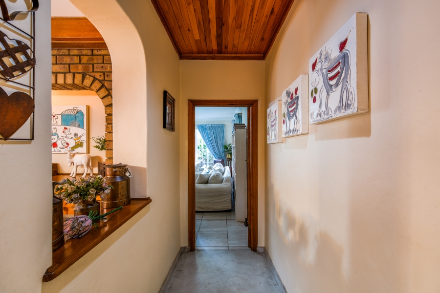 5 Bedroom Property for Sale in Moreleta Park Gauteng