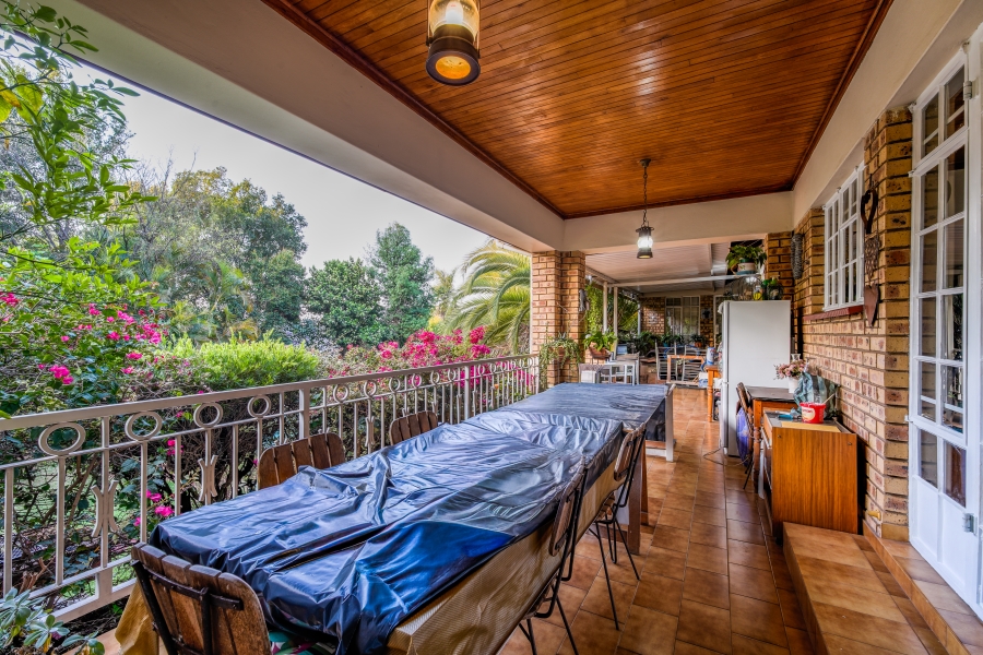 5 Bedroom Property for Sale in Moreleta Park Gauteng