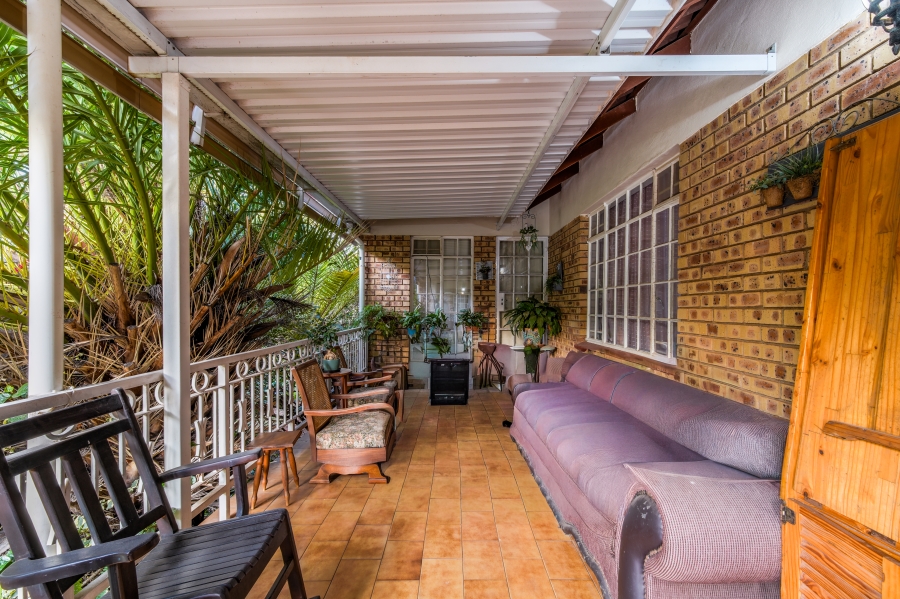 5 Bedroom Property for Sale in Moreleta Park Gauteng