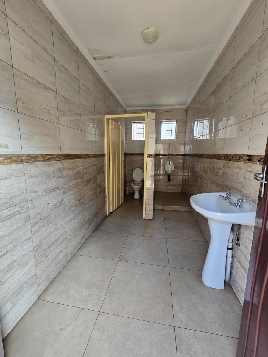 To Let Commercial Property for Rent in Villieria Gauteng