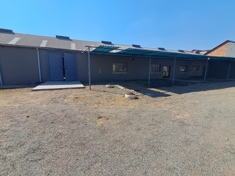 To Let Commercial Property for Rent in Noldick Gauteng