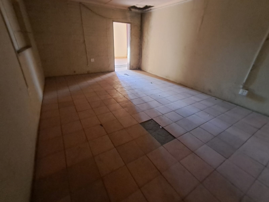 To Let Commercial Property for Rent in Noldick Gauteng