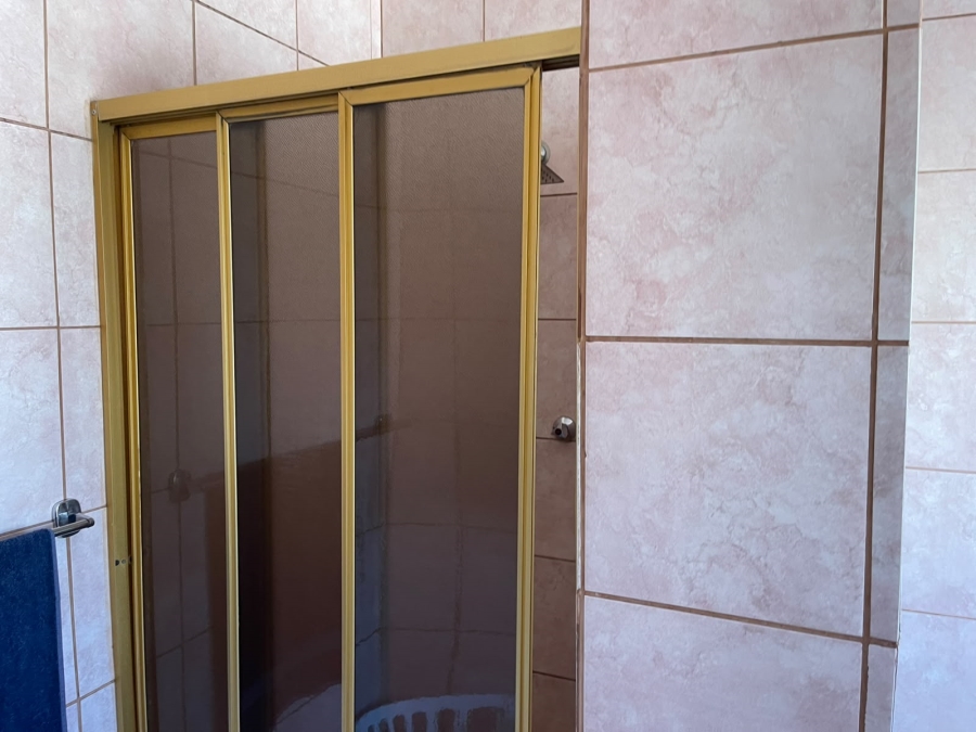 5 Bedroom Property for Sale in Vanderbijlpark SE 2 Gauteng