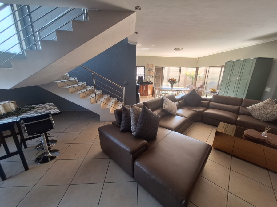 4 Bedroom Property for Sale in Vanderbijlpark SW 5 Gauteng