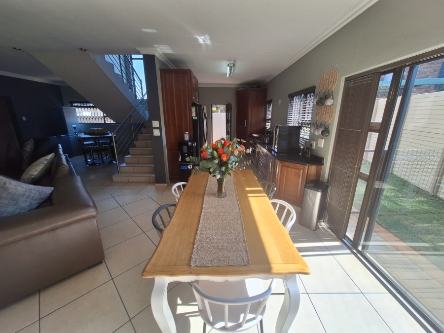 4 Bedroom Property for Sale in Vanderbijlpark SW 5 Gauteng