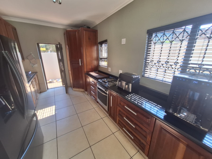 4 Bedroom Property for Sale in Vanderbijlpark SW 5 Gauteng