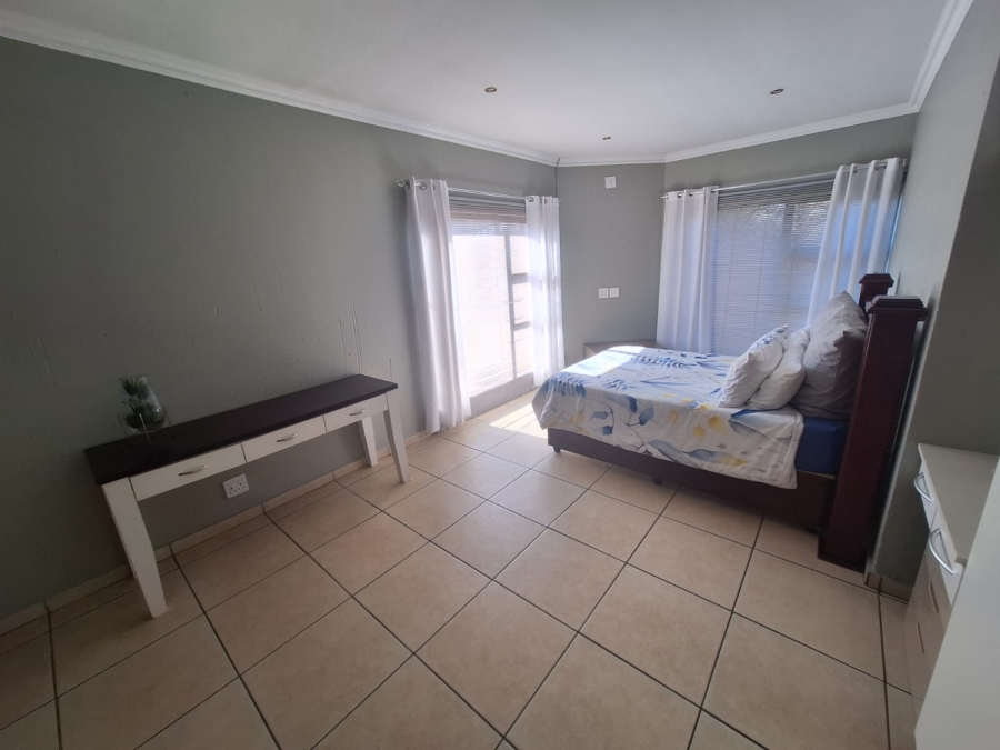 4 Bedroom Property for Sale in Vanderbijlpark SW 5 Gauteng
