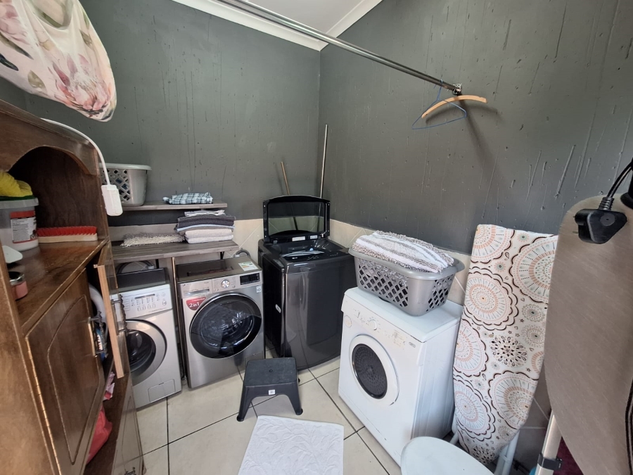 4 Bedroom Property for Sale in Vanderbijlpark SW 5 Gauteng