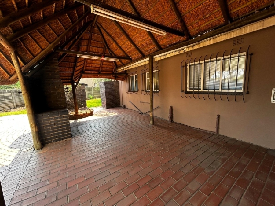 To Let 3 Bedroom Property for Rent in Arcon Park Gauteng