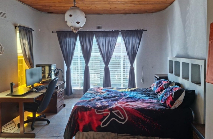 4 Bedroom Property for Sale in Vanderbijlpark SE 2 Gauteng