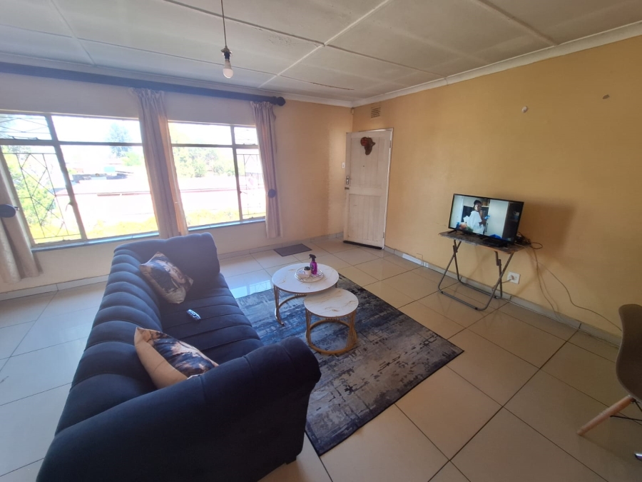 2 Bedroom Property for Sale in Peacehaven Gauteng
