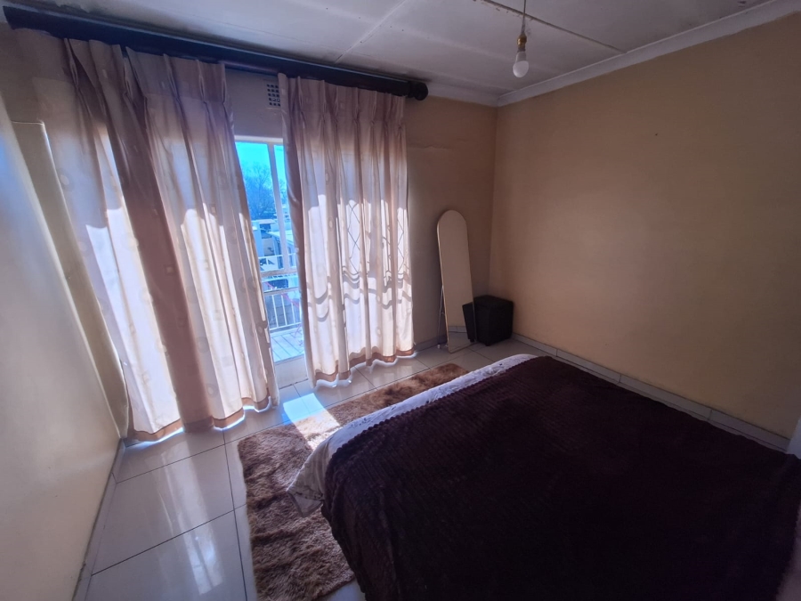 2 Bedroom Property for Sale in Peacehaven Gauteng